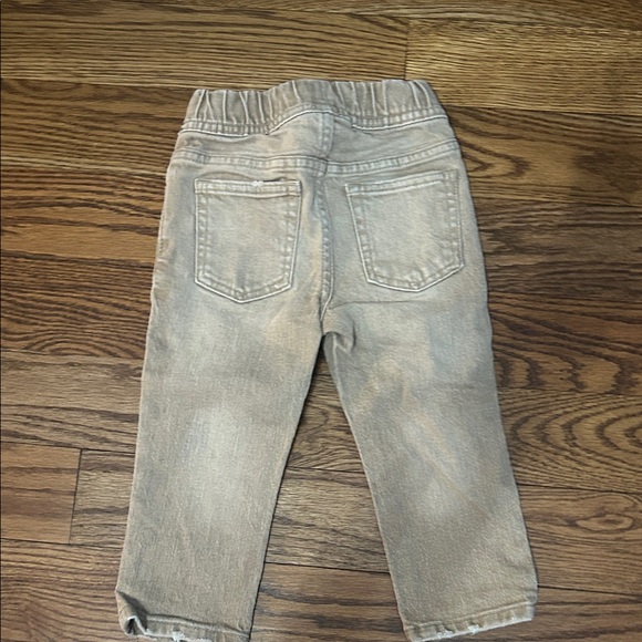 GAP Tan Kids Jeans - Picture 2 of 3